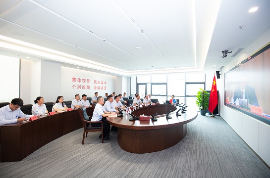 乐鱼党委理论学习中心组学习习近平党建思想和重要讲话精神